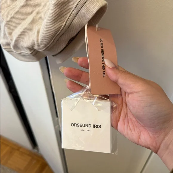 NWT Orseund Iris RACERBACK SPORT TANK OFF-WHITE - Picture 7 of 9